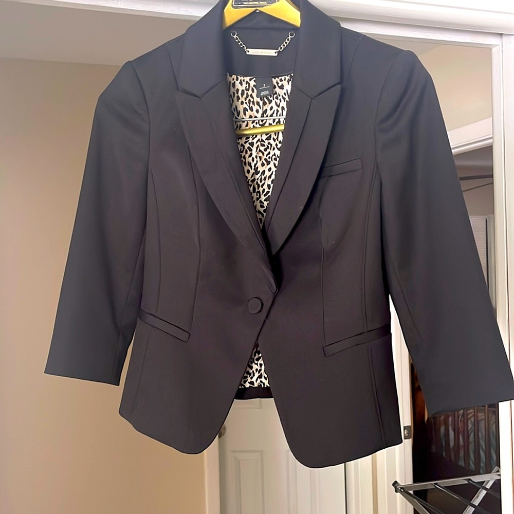 Beautiful new WHBM crop jacket